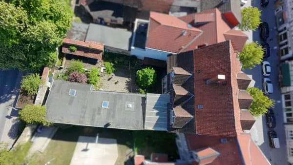Immobilie in Königslutter am Elm - Zwangsversteigerung! 
Wohn- und Geschäftshaus in Königslutter am Markt! Gastronomie & 3 Wohnungen. - Bild 3