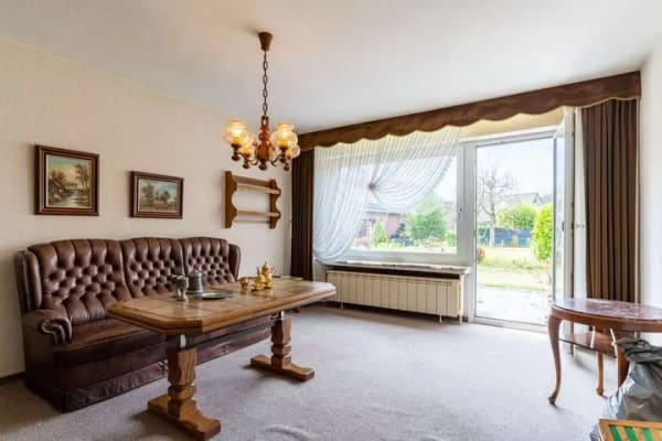 Immobilie in Herzebrock-Clarholz - Großzügiges Raumwunder mit außergewöhnlichem Potenzial in Herzebrock - Bild 3