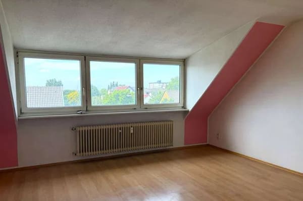 Immobilie in Pulheim - Gut geschnittene 2 Zimmer Wohnung mit Potenzial in Pulheim-Brauweiler - Bild 2