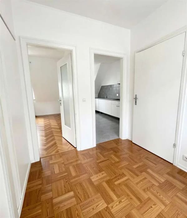 Immobilie in Pulheim - Gut geschnittene 2 Zimmer Wohnung mit Potenzial in Pulheim-Brauweiler - Bild 3