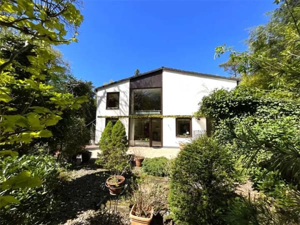 Immobilie in Rosengarten - Doppelbungalow mit Platz und eingewachsenem Grundstück in den Harburger Bergen - Bild 0