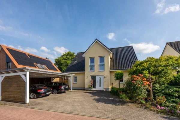 Immobilie in Kummerfeld - Modernes, energieeffizientes Einfamilienhaus in ruhiger, dennoch gut angebundener Lage - Bild 2