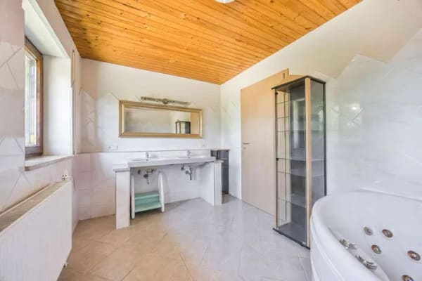 Immobilie in Günzach - Einfamilienhaus in ländlicher Idylle - auch für Pferdelieberhaber - Bild 4