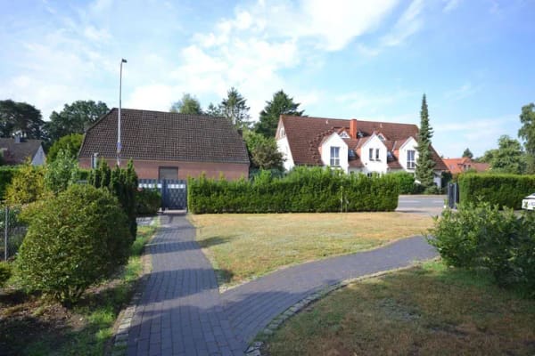 Immobilie in Langwedel - HVV Immobilien: Charmantes Einfamilienhaus mit Einliegerwohnung  im Top –Zustand! - Bild 1