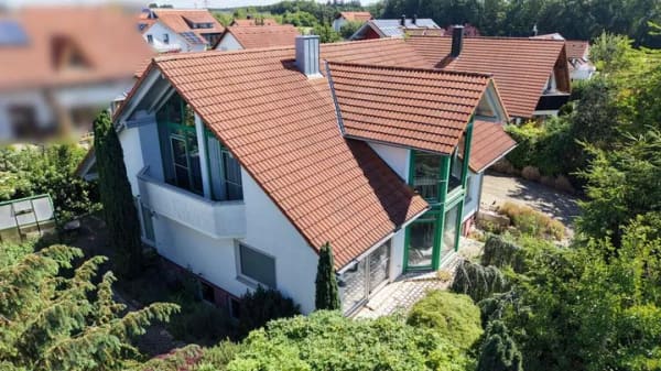 Immobilie in Blaubeuren - Platz für die Familie und neue Perspektiven - Bild 2