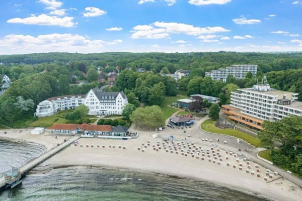 Immobilie in Glücksburg - Seltene Projektentwicklung in Top-Lage: Dachfläche mit Penthouse-Baugenehmigung direkt am Kurstrand - Bild 2
