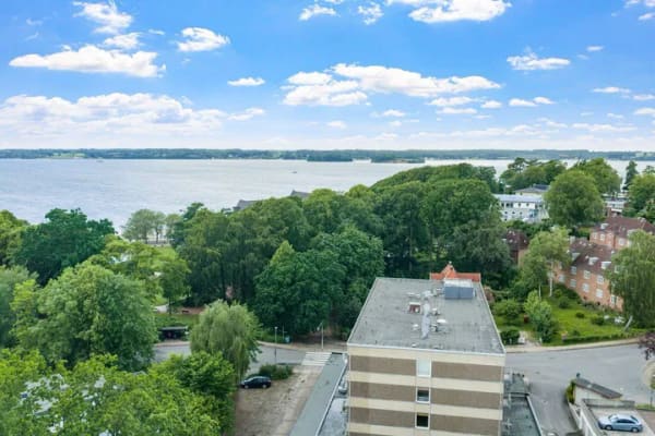 Immobilie in Glücksburg - Seltene Projektentwicklung in Top-Lage: Dachfläche mit Penthouse-Baugenehmigung direkt am Kurstrand - Bild 4