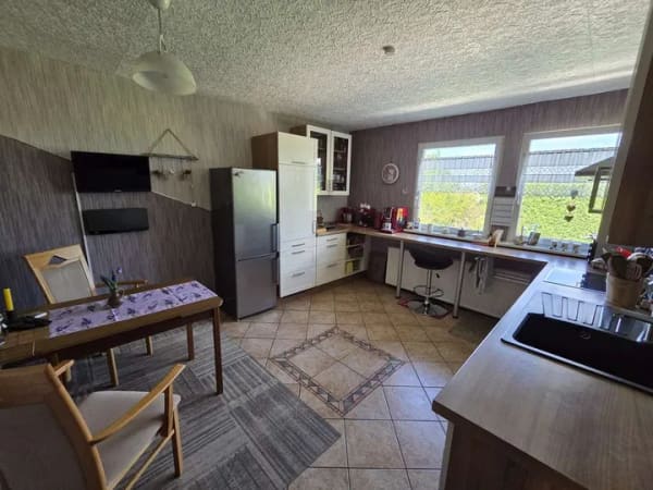 Immobilie in Dargun - ruhig gelegenes EFH mit 1291m² Grundstück, Keller, Kamin, PV-Anlage, Doppelgarage und Ausbaureserve - Bild 4