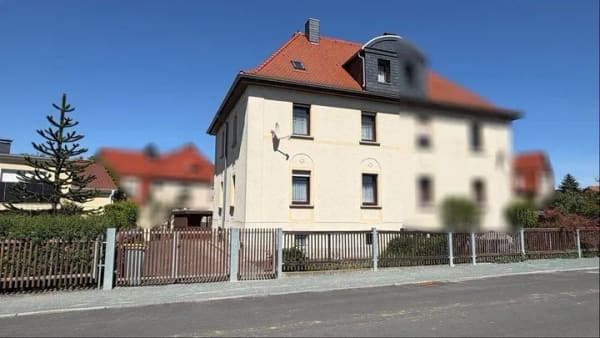 Immobilie in Ebersbach-Neugersdorf - Ein Haus - viele Möglichkeiten - Bild 1