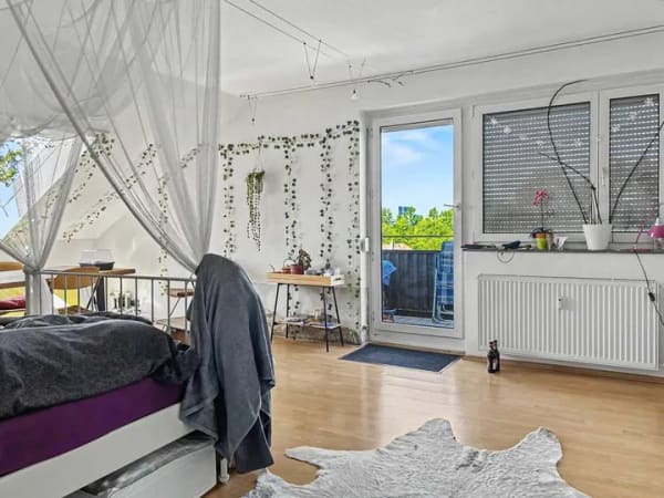 Immobilie in Konstanz - 3-Zimmer-Dachgeschosswohnung in Konstanz - Fürstenberg - Bild 2