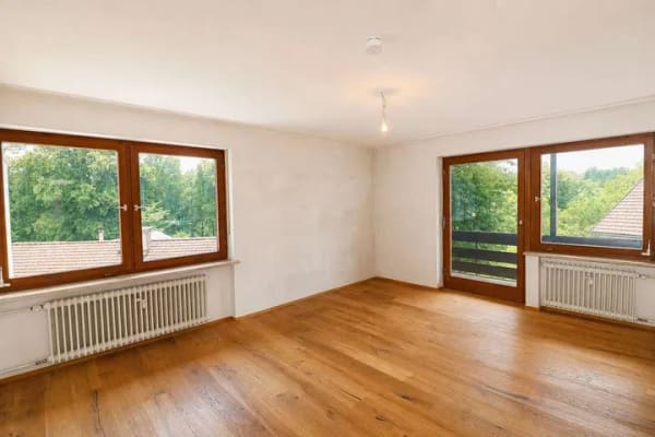 Immobilie in Feldafing - Großzügige 2-Zimmer-Wohnung mit sonnigem Balkon in ruhiger Wohnlage - Bild 3