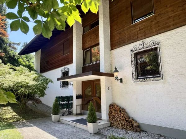 Immobilie in Murnau am Staffelsee - Lage Lage Lage - 1-Zimmer-Apartment in direkter Seenähe von Seehausen mit TG-Stellplatz! - Bild 1