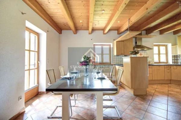 Immobilie in Bruck - Außergewöhnliches Anwesen mit Einliegerwohnung und Baureserve - Bild 4