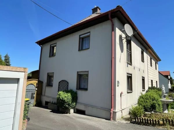 Immobilie in Schirnding - Ein neues Zuhause für geschickte Handwerker - Doppelhaushälfte in Schirnding - Bild 0