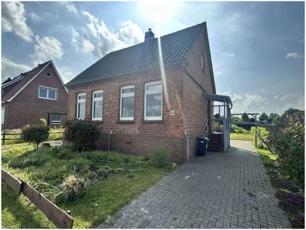 Immobilie in Hollern-Twielenfleth - Charmantes 2-Zimmer-Haus mit Weitblick ins Grüne in  Hollern-Twielenfleth/Bassenfleth - Bild 0