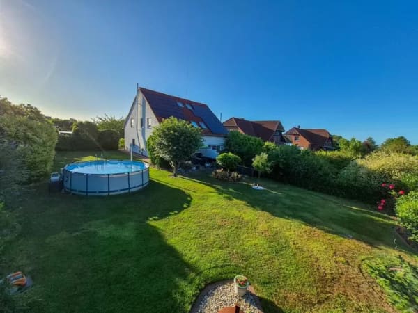 Immobilie in Jembke - Doppelhaushälfte mit großem uneinsehbaren Garten, Kamin & PV - Bild 0