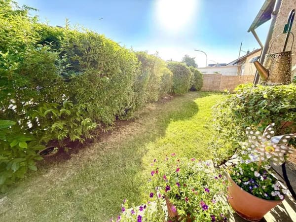 Immobilie in Regenstauf - Mehr als groß genug für eine Familie!
Auch groß genug für zwei Familien!
Ihr Haus in Steinsberg! - Bild 3