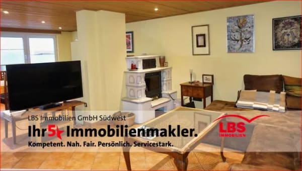 Immobilie in Lindenberg - LINDENBERG - EINFAMILIENHAUS - Die Schönheit, den Charme und das Potential erkennen Sie im Inneren! - Bild 0