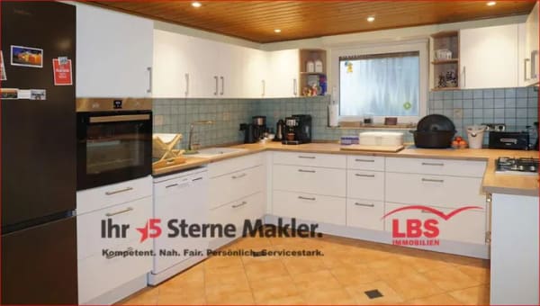 Immobilie in Lindenberg - LINDENBERG - EINFAMILIENHAUS - Die Schönheit, den Charme und das Potential erkennen Sie im Inneren! - Bild 3