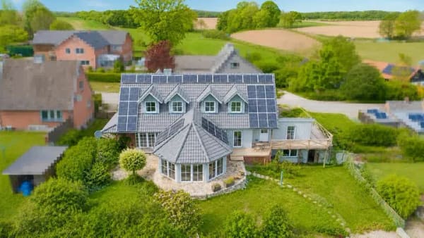Immobilie in Stocksee - Wohnen mit Weitblick – charmantes Einfamilienhaus mit Wintergarten und Feldblick in Stocksee - Bild 0