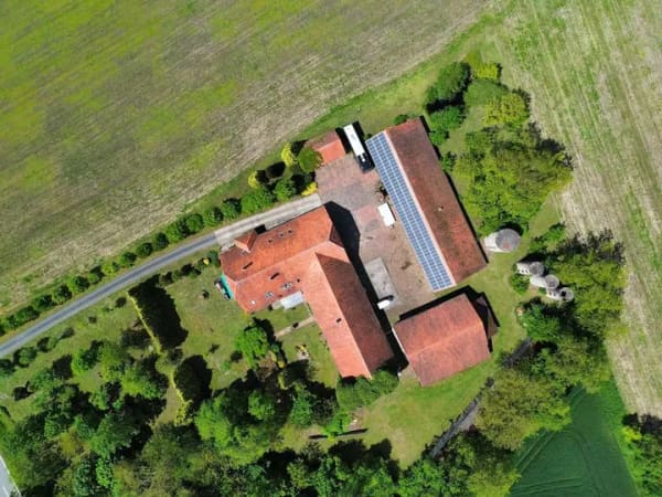 Immobilie in Warmsen - // Bauernhaus in Alleinlage mit 7 ha arrondierter Ackerfläche - Bild 1