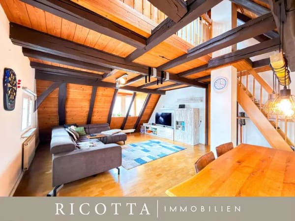 Immobilie in Deizisau - Wohnen mit Charme im Fachwerkhaus: 4,5-Zimmer Maisonette mit Galerie - Bild 0