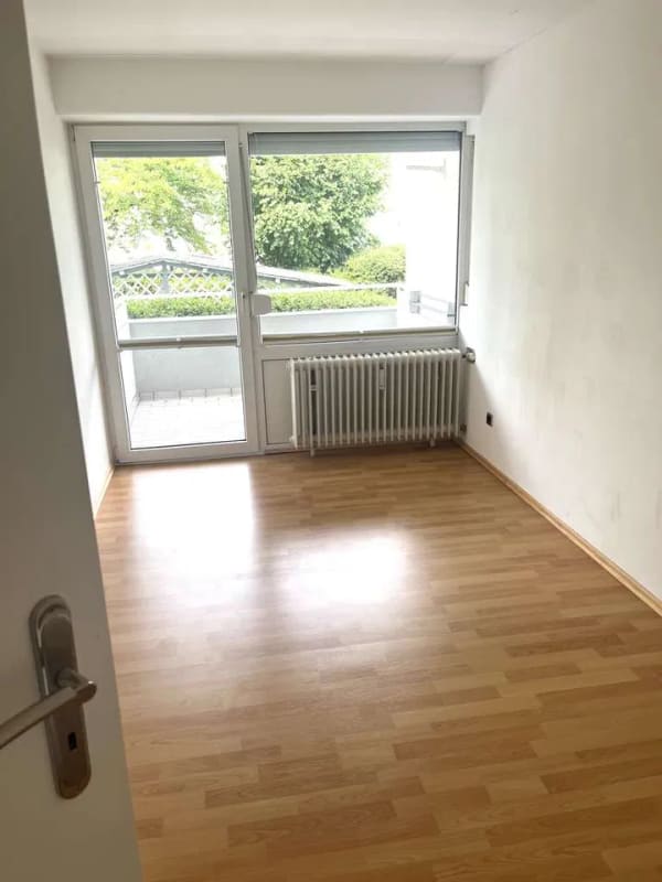 Immobilie in Krailling - Gut geschnittene Drei-Zimmer-Wohnung am Forstenrieder Park - Bild 1