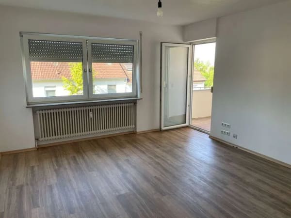 Immobilie in Wendlingen am Neckar - Sonnige 2-Zimmer-Wohnung (Privatverkauf) in Wendlingen am Neckar - Bild 2