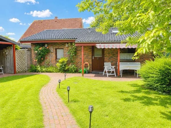 Immobilie in Hennstedt - Ankommen und Durchatmen I Wochenendbungalow auf zwei Grundstücken in Eidernähe von Hennstedt/Horst - Bild 1