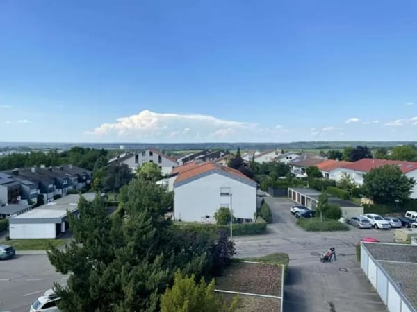 Immobilie in Dettingen unter Teck - Eine Dachgeschosswohnung mit herrlichem Balkon und Ausblick  - Bild 4