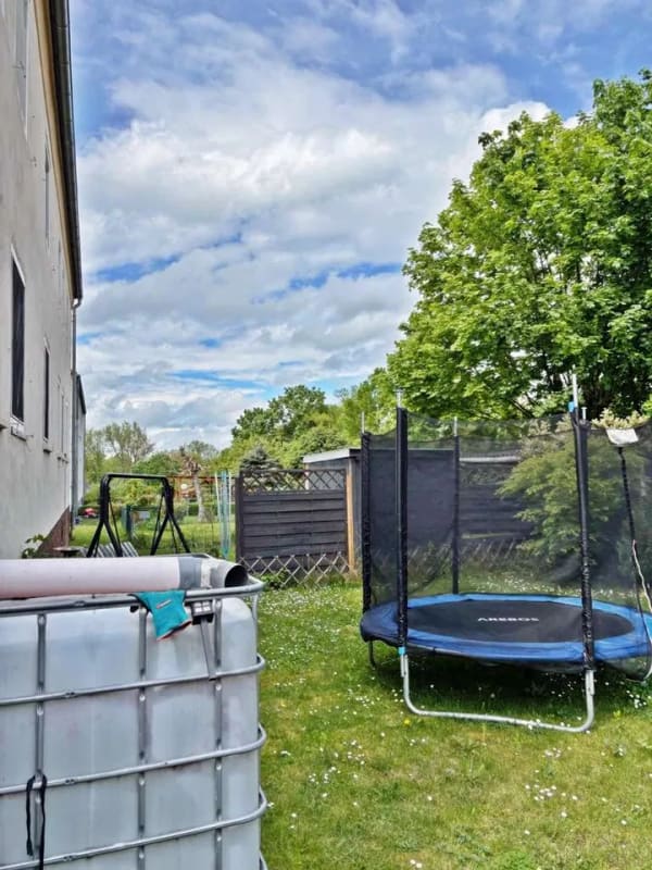 Immobilie in Schkopau - KAPITALANLAGE IN BESTER WOHNLAGE VON SCHKOPAU – SANIERTES 6-FAMILIENHAUS MIT ENTWICKLUNGSPOTENZIAL - Bild 2