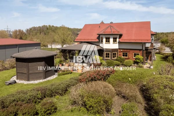 Immobilie in Hirschau - Kanadischer Wohntraum: Hochwertiges Blockhaus-Unikat auf großem Grundstück in Hirschau - Bild 0