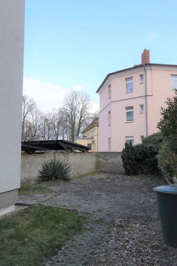Immobilie in Brandenburg an der Havel - Gepflegtes Mehrfamilienhaus mit sechs Wohneinheiten und Dachterrasse Ausblick auf Beetzsee - Bild 2