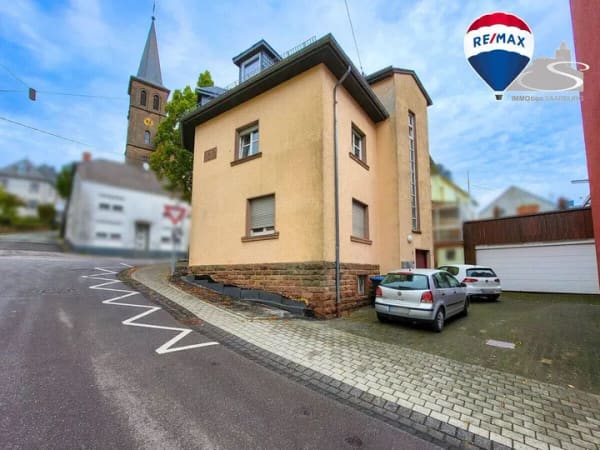 Immobilie in Orenhofen - Gepflegtes Mehrfamilienhaus mit vier vermieteten Wohneinheiten - Bild 1