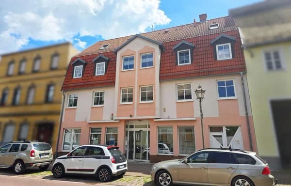 Immobilie in Aken (Elbe) - Top gepflegtes, vollvermietetes Wohn- & Geschäftshaus mit modernen Einheiten - Bild 0