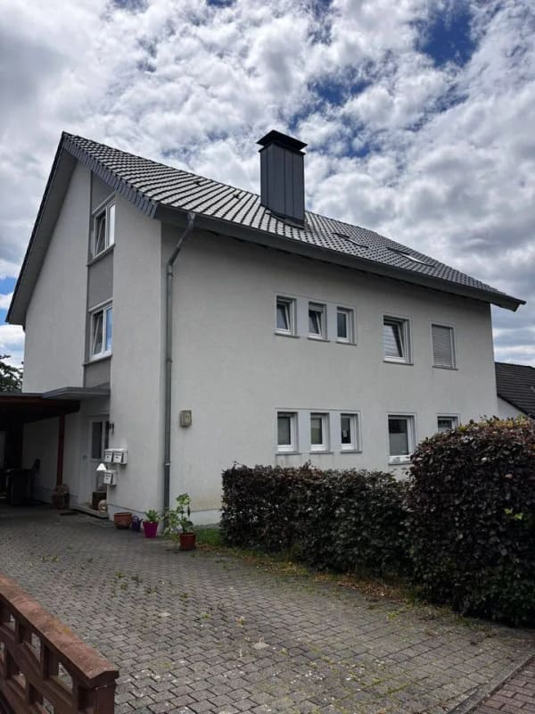 Immobilie in Sundern - Mehrfamilienhaus mit 3 modernen Wohneinheiten – Attraktive Kapitalanlage - Bild 0