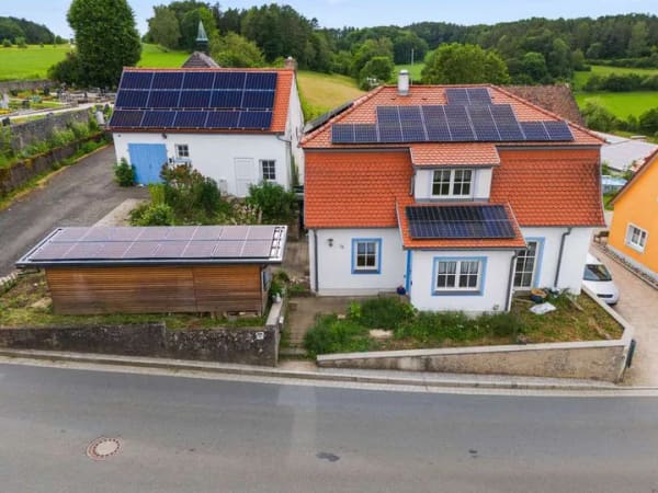 Immobilie in Wiesenttal - Sofort bezugsfertiges Einfamilienhaus mit hoher Energieeffizienz in der Fränkischen Schweiz - Bild 1