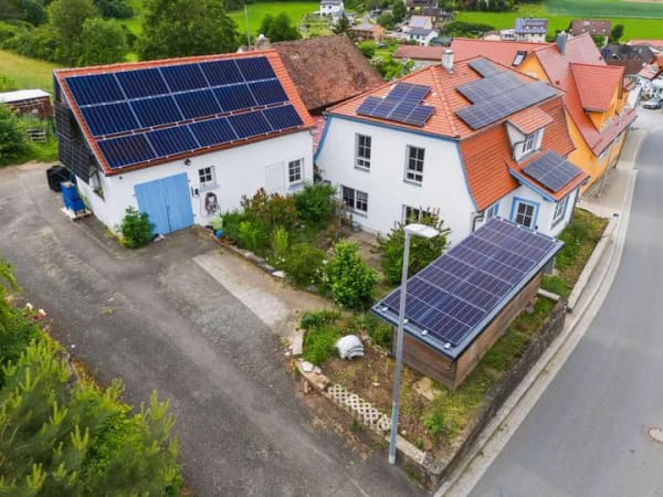 Immobilie in Wiesenttal - Sofort bezugsfertiges Einfamilienhaus mit hoher Energieeffizienz in der Fränkischen Schweiz - Bild 2
