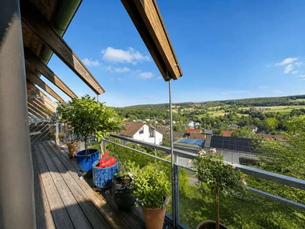 Immobilie in Waldenbuch - Ein Haus mit Geschichte: DHH mit ELW in Südhanglage! - Bild 3