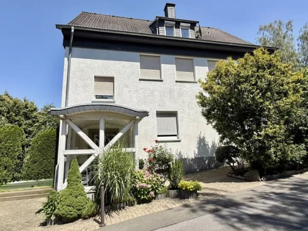 Immobilie in Menden - Mehrfamilienhaus in Menden (Sauerland) (Menden) - Bild 1