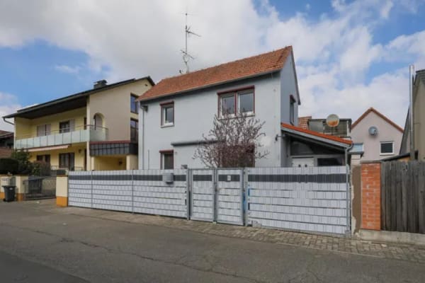 Immobilie in Herxheim - Einfamilienhaus freistehend in Herxheim bei Landau/Pfalz (Herxheim) - Bild 0