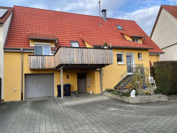 Immobilie in Hohenstein - Tolles Einfamilienhaus mit Scheune, Garage und Balkon - Bild 0
