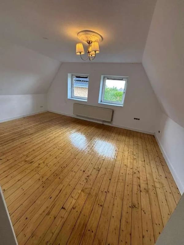 Immobilie in Bösdorf - Zweifamilienhaus in traumhafter Feldrandlage mit 1.317 m² Grundstück! - Bild 3