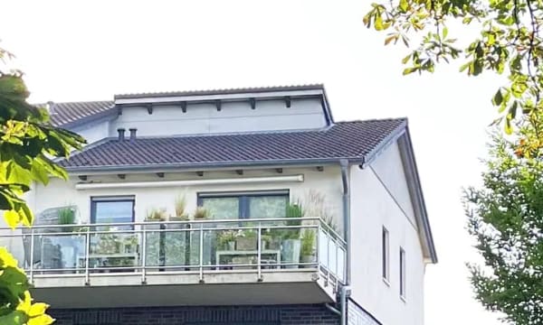 Immobilie in Klein Rönnau - hochwertig, sehr modern und ausbaufähig - Bild 0