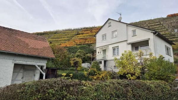 Immobilie in Kirchheim am Neckar - Ehemaliges Bahnwärterhaus in einmaliger Lage - Bild 2