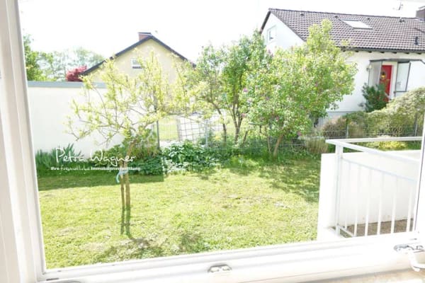 Immobilie in Schallstadt - Großzügig im Raum, stark in den Möglichkeiten: 5 Zimmer, 2 Balkone, Einbauküche, Kfz u. BEZUGSFREI - Bild 1