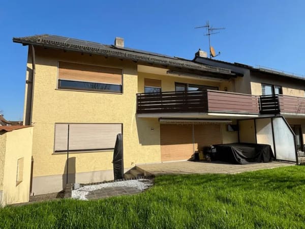 Immobilie in Veitsbronn - Mehrfamilienhaus mit Entwicklungspotential  - Bild 2