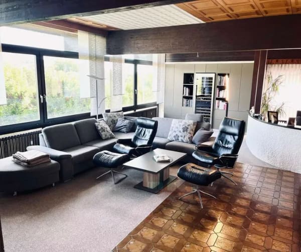 Immobilie in Oberstreu - Architektenhaus mit Panorama-Ausblick, Einliegerwohnung & 1.582 m² Grundstück - provisionsfrei! - Bild 3