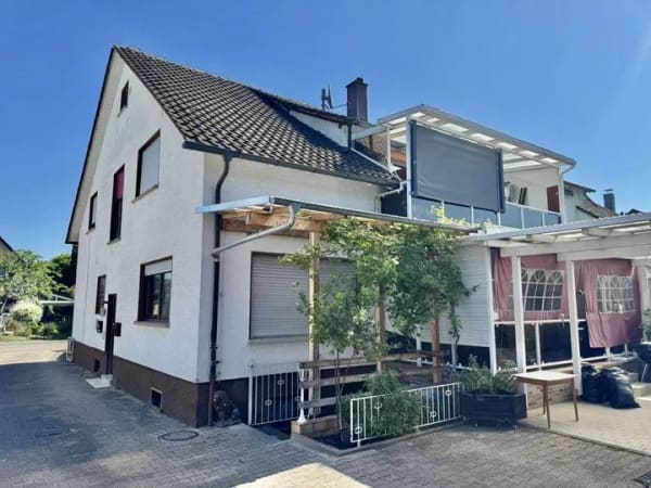 Immobilie in Philippsburg - Zweifamilienhaus mit verschiedenen Nutzungsmöglichkeiten in Philippsburg-Rheinsheim - Bild 1