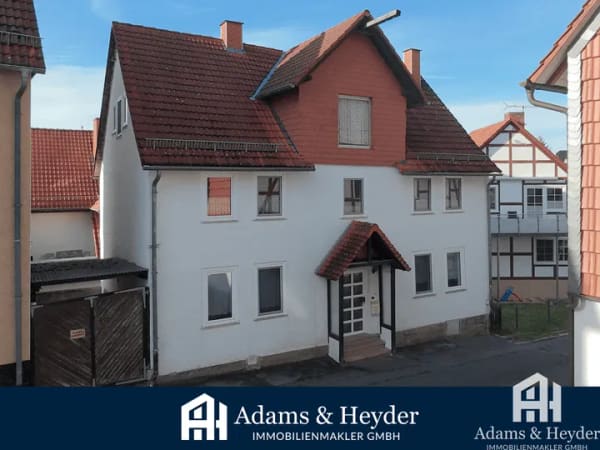 Immobilie in Naumburg - Preissenkung! Schönes Einfamilienhaus im Stadtkern von Naumburg, mehr Freizeit statt Gartenarbeit - Bild 0